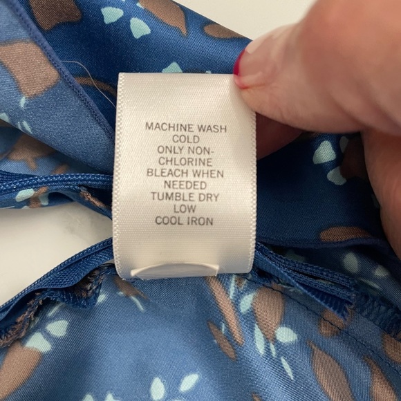 Banana Republic Blue & Grey Cowl Neck Blouse Sleeveless Fitted Sz 6 - Picture 8 of 16